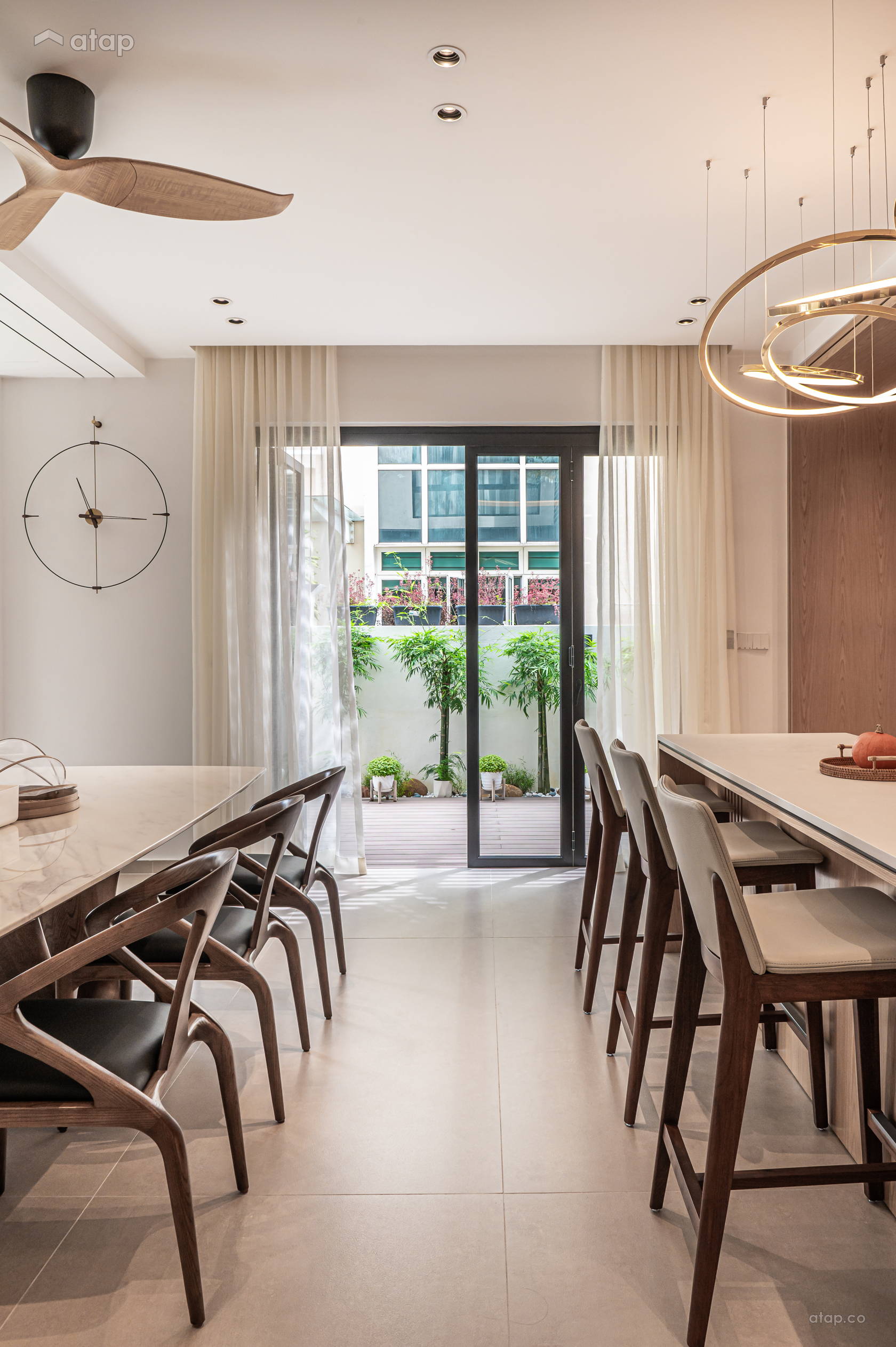 Minimalistic Modern Dining Room Kitchen terrace design ideas & photos