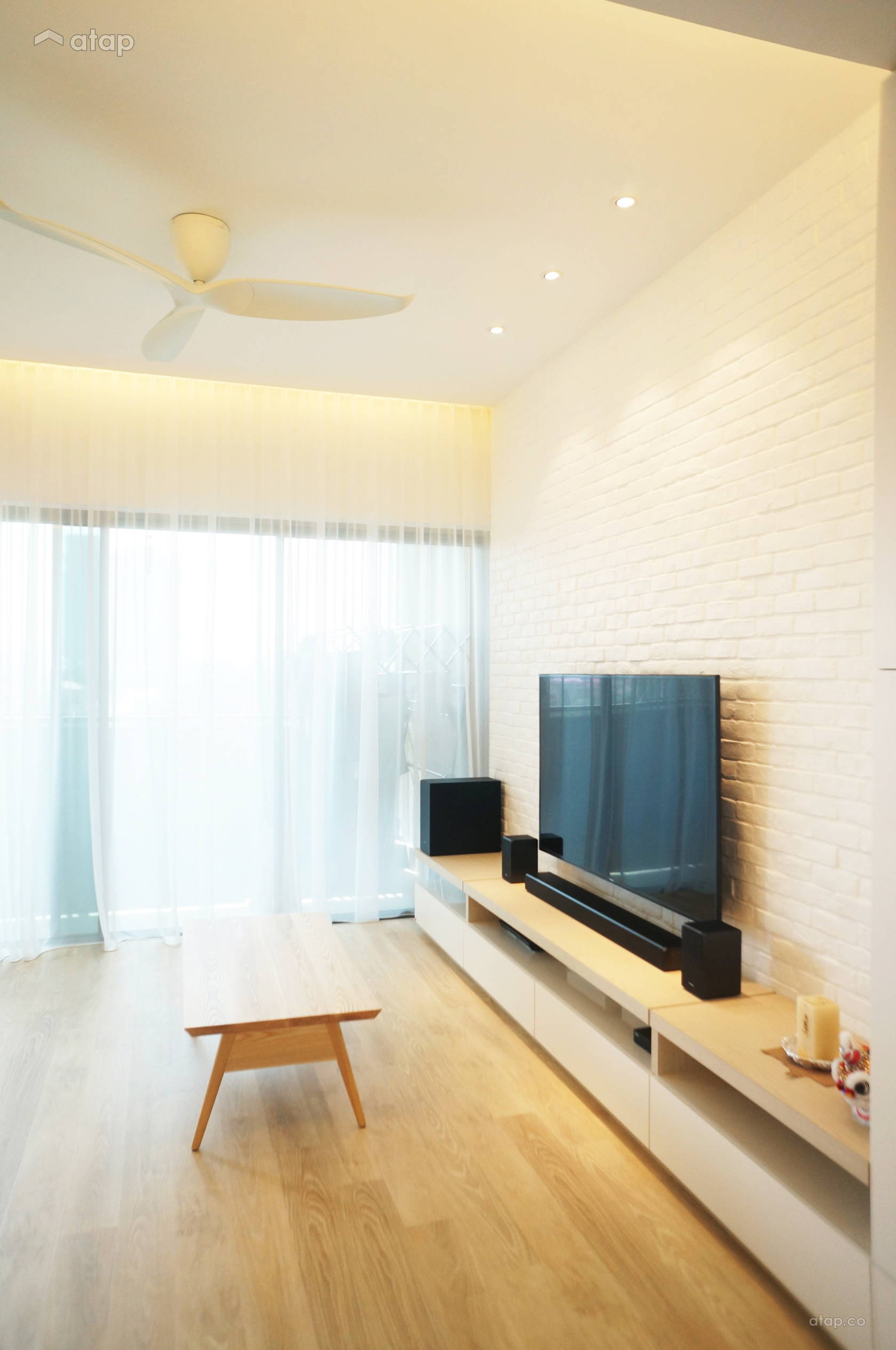 Minimalistic Zen Living Room condominium design ideas & photos Malaysia Atap.co