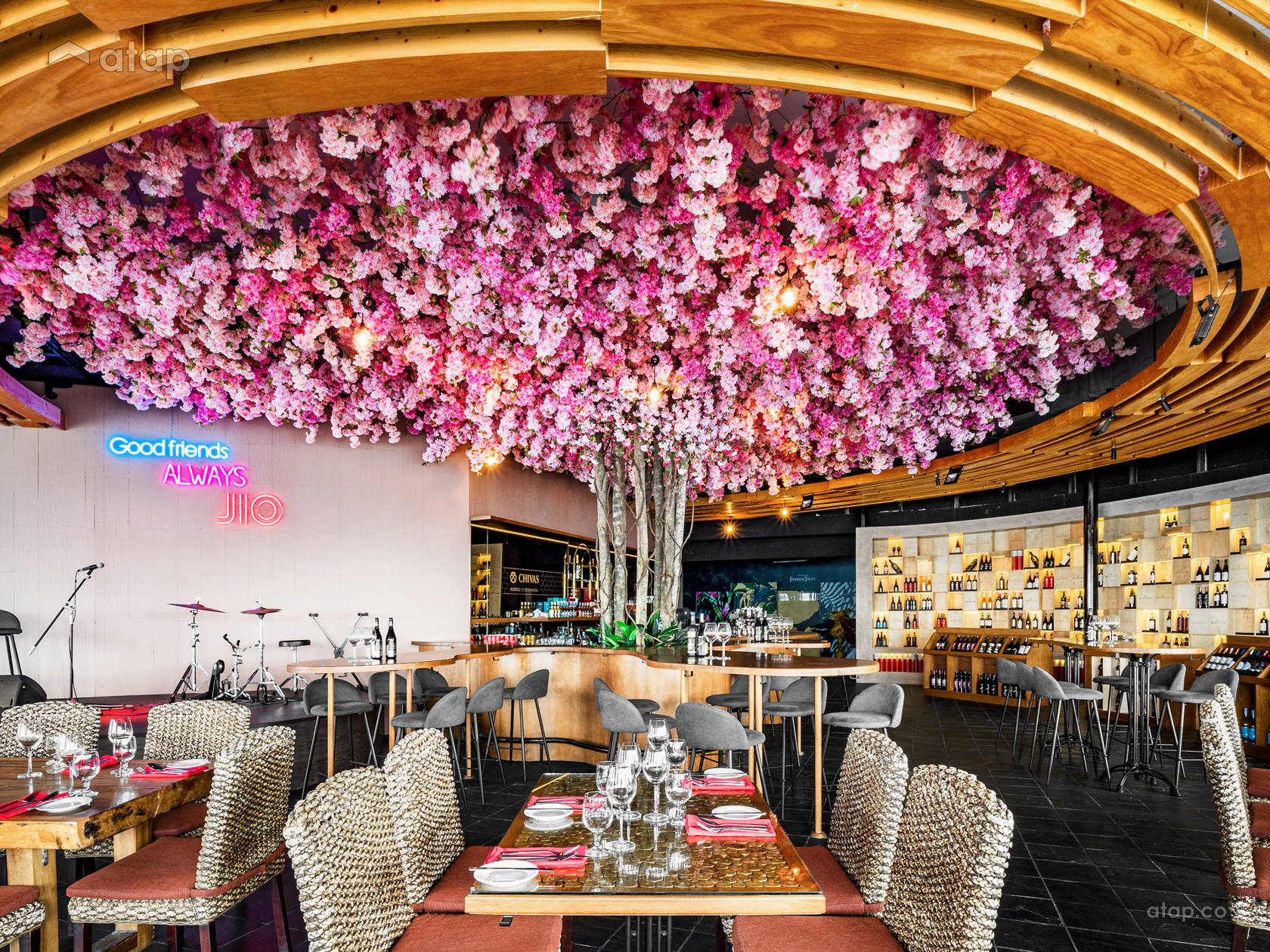 Rustic Malls Country Rustic F&B shopping mall design ideas & photos Malaysia | Atap.co