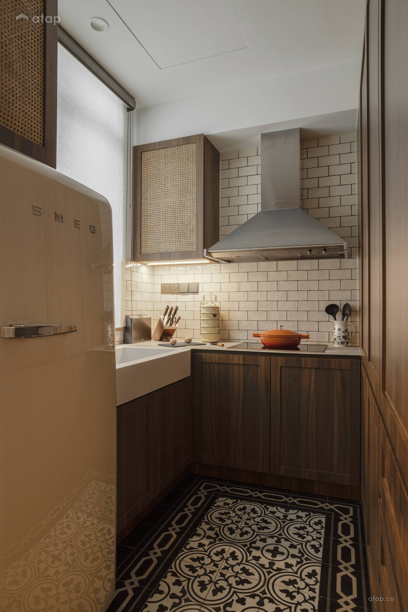 Asian Rustic Kitchen condominium design ideas & photos Malaysia | Atap.co