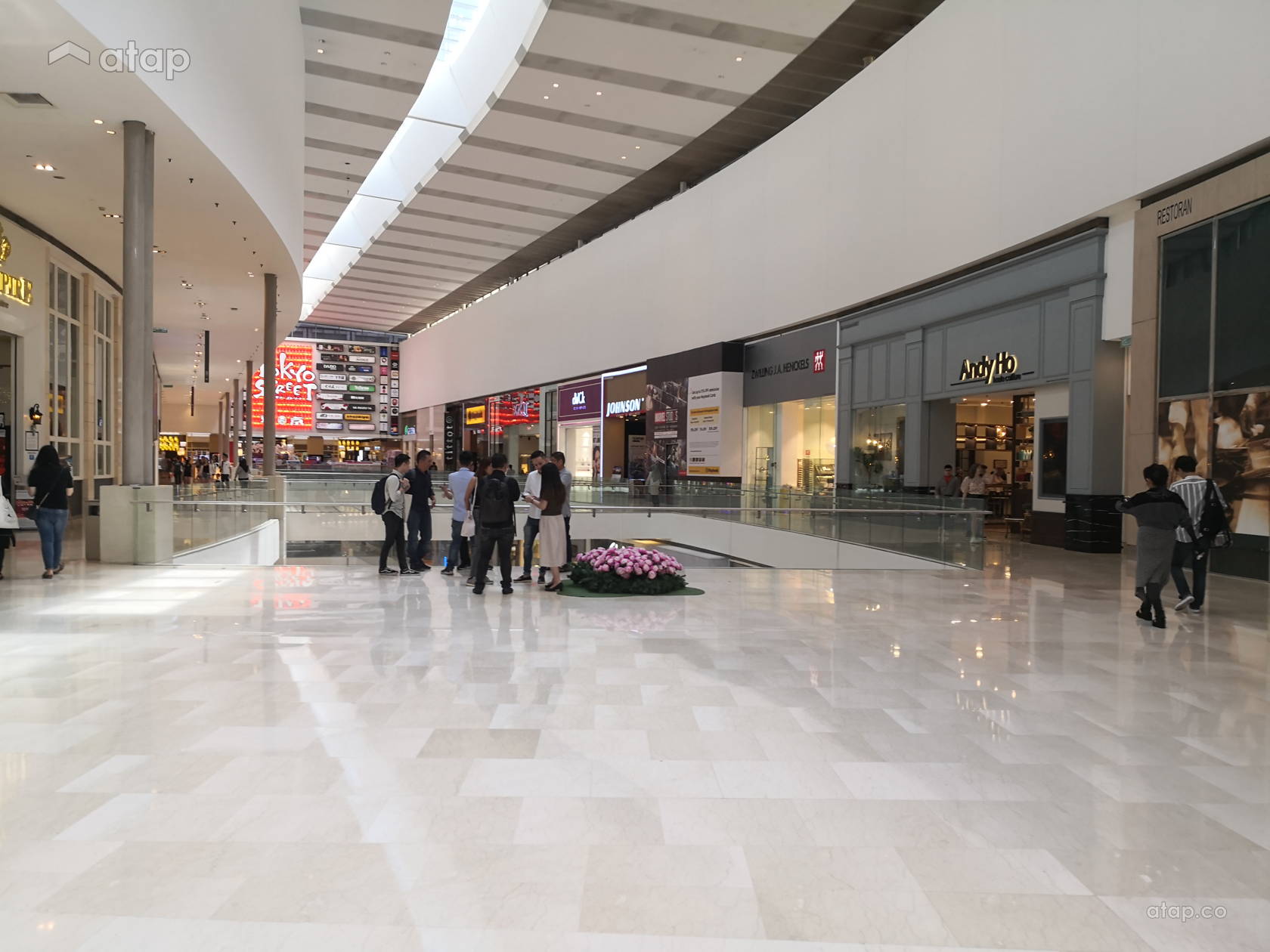 Contemporary Modern F&B shopping mall design ideas & photos Malaysia