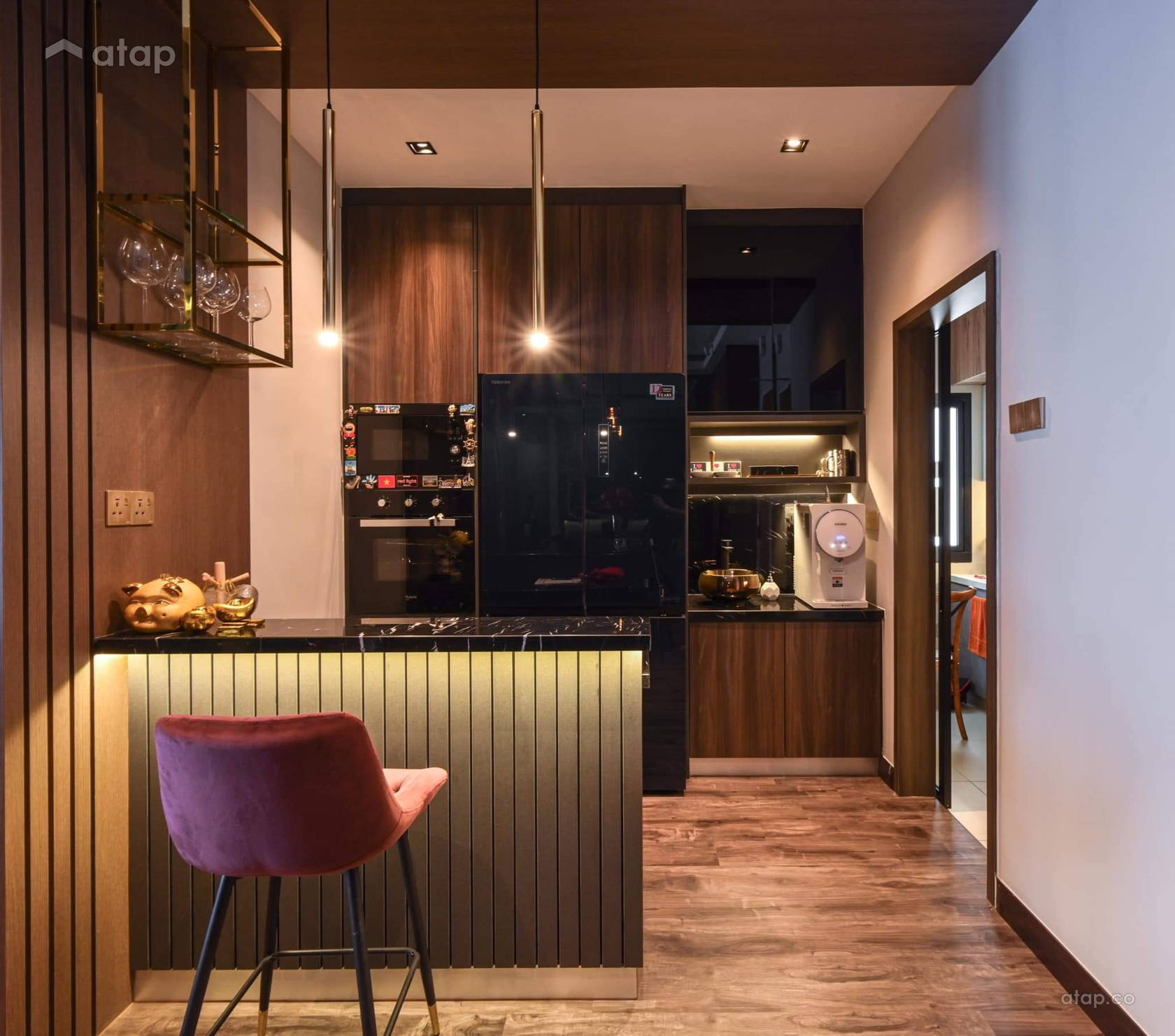 Contemporary Kitchen condominium design ideas & photos Malaysia | Atap.co