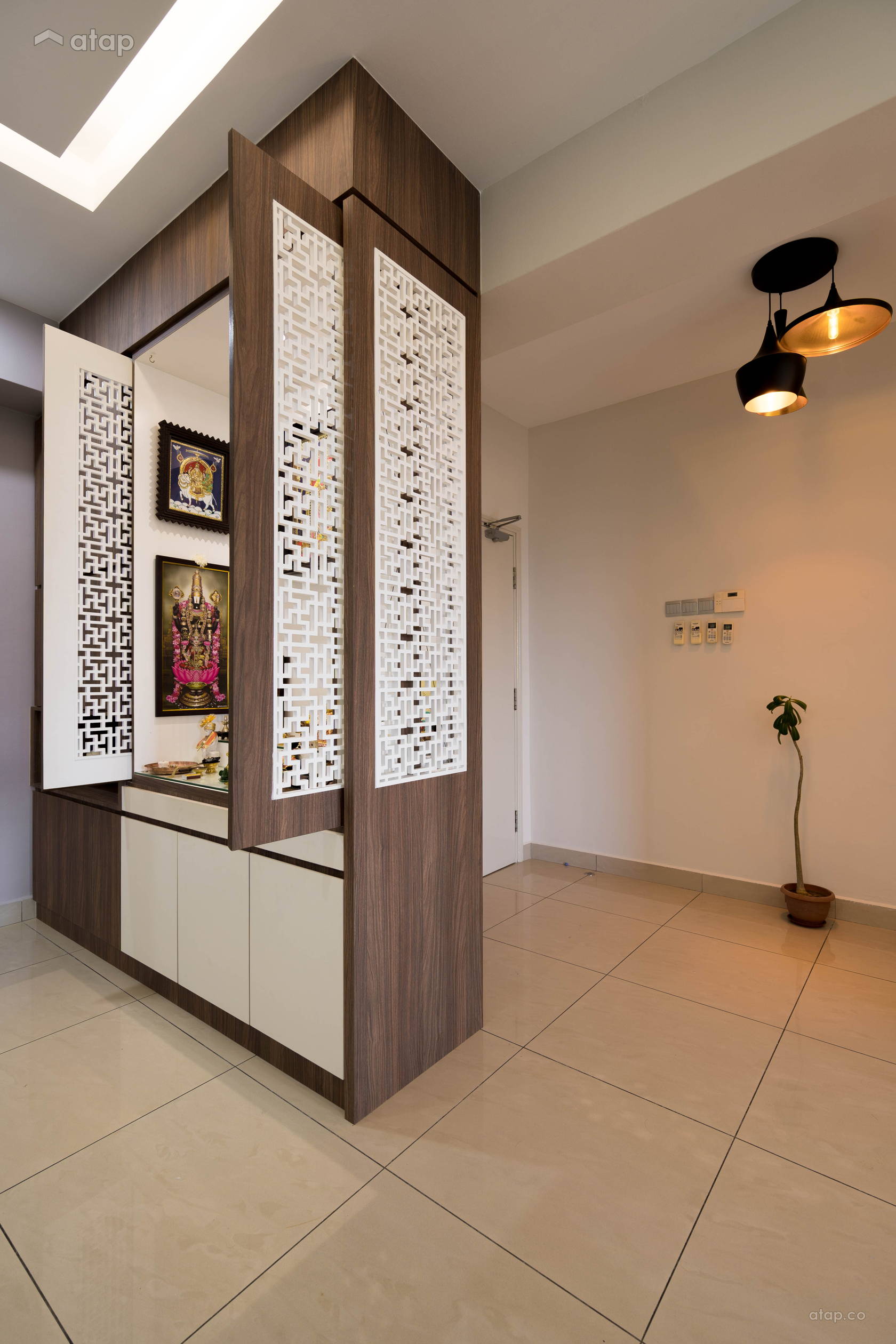 Asian Zen Foyer Living Room apartment design ideas & photos Malaysia ...