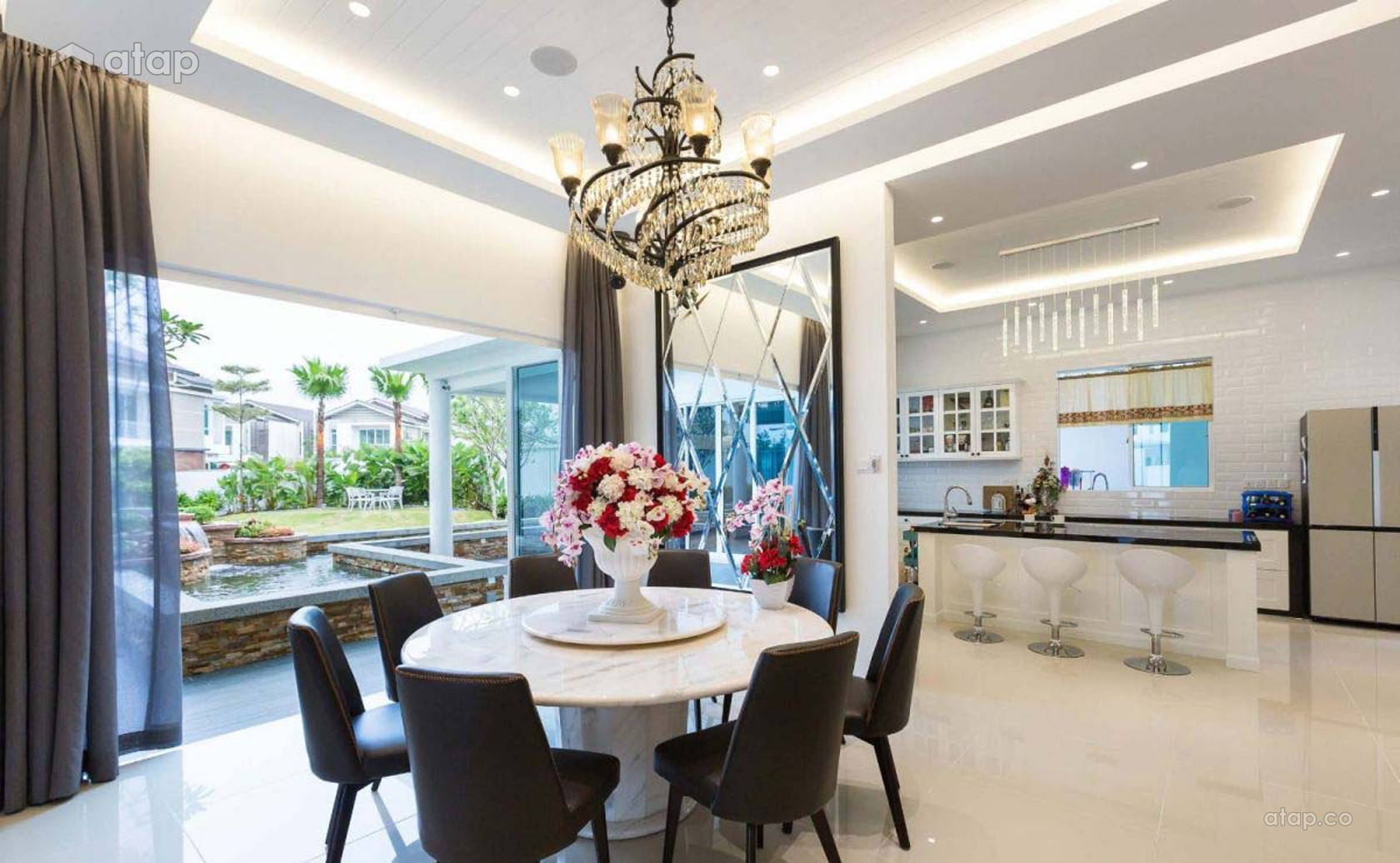 Modern Dining Room bungalow design ideas & photos Malaysia | Atap.co