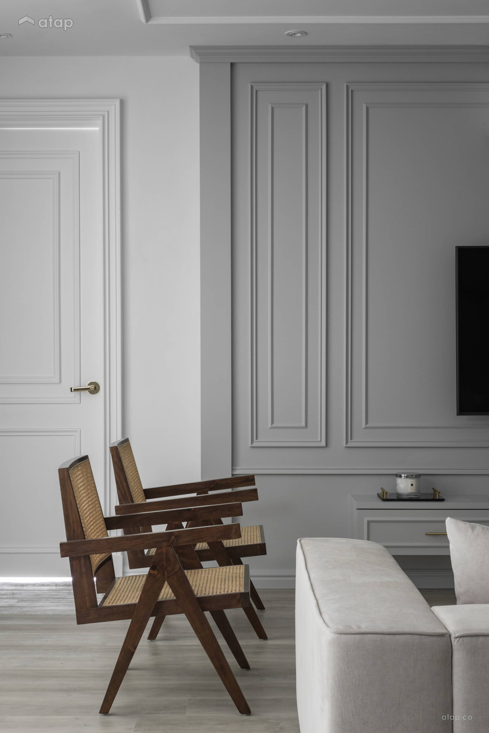 Classic Vintage Living Room condominium design ideas & photos Malaysia ...