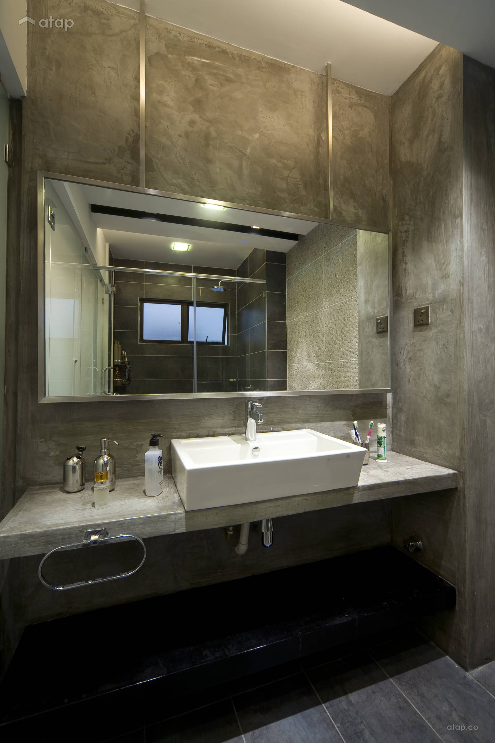 Industrial Rustic Bathroom condominium design ideas & photos Malaysia