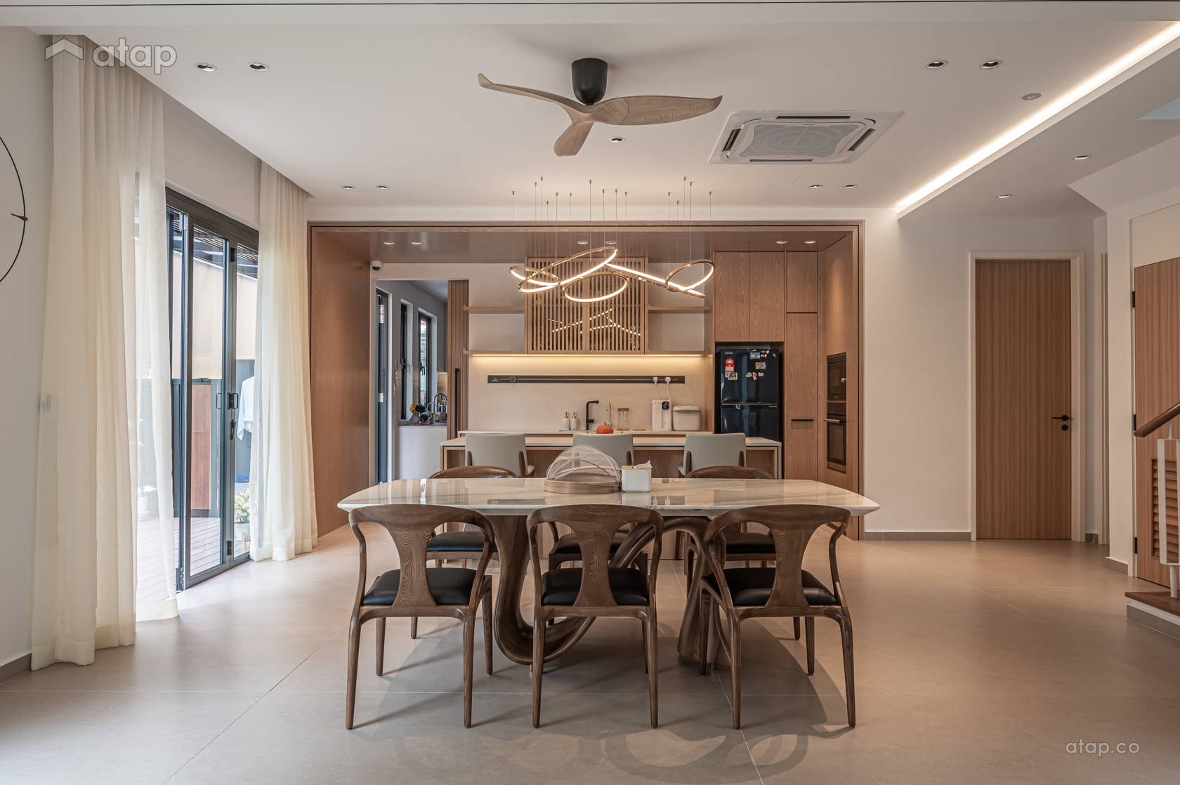 Minimalistic Modern Dining Room Kitchen terrace design ideas & photos