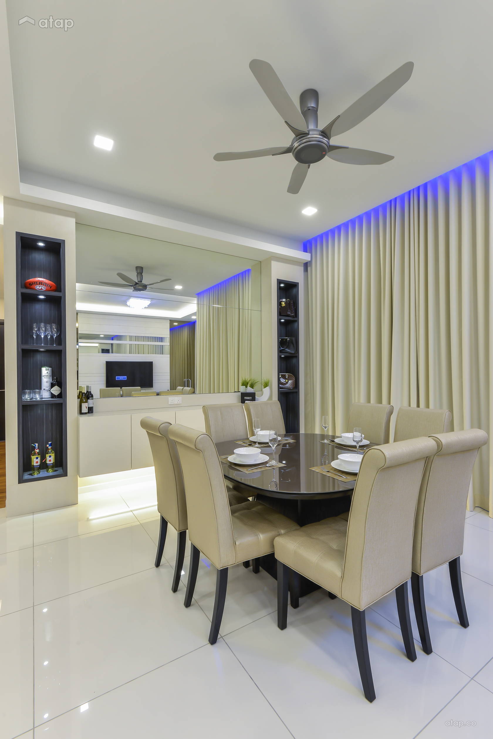 Modern Dining Room condominium design ideas & photos Malaysia | Atap.co