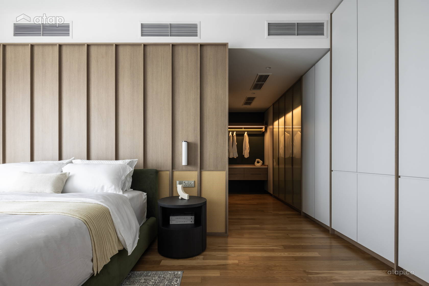 Contemporary Zen Bedroom condominium design ideas & photos Malaysia ...