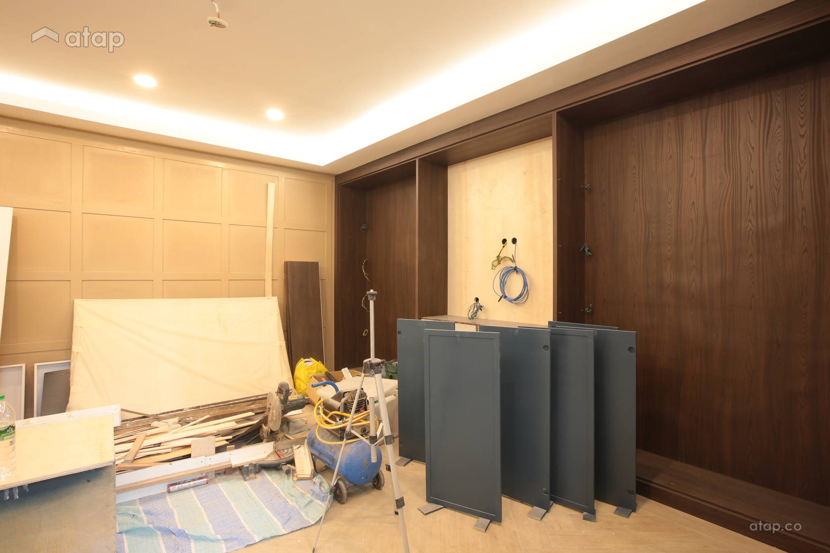 Image showcasing Contemporary Modern Office others design ideas & photos Malaysia | Atap.co