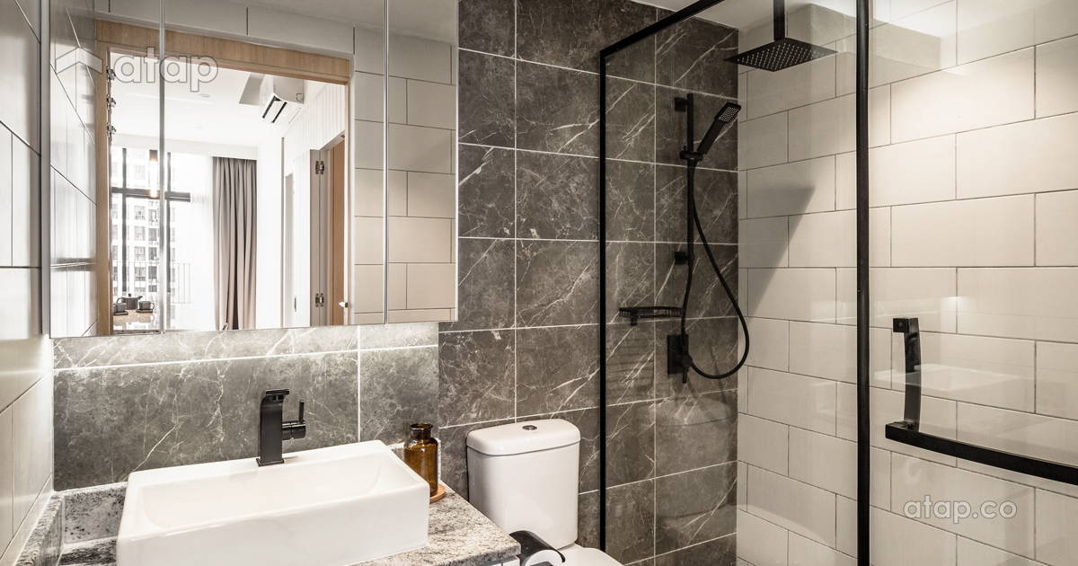 View of Minimalistic Scandinavian Bathroom apartment design ideas & photos ...