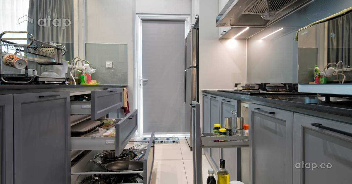 Classic Modern Kitchen apartment design ideas & photos Malaysia | Atap.co