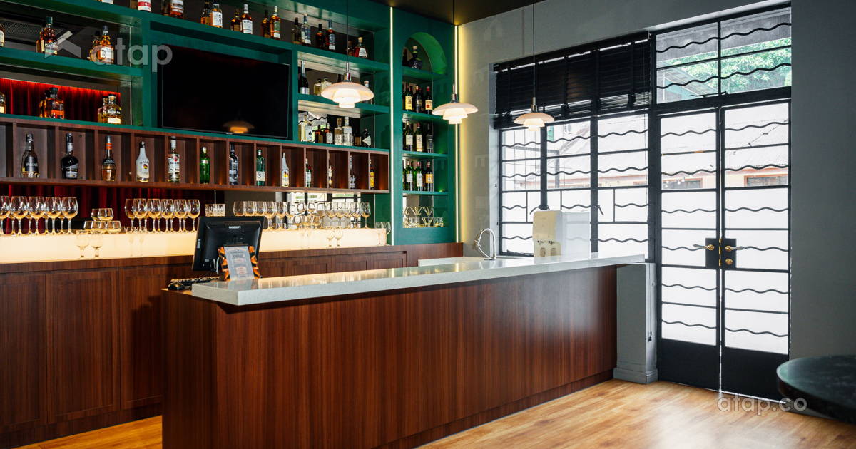 Wine O'Clock Kota Kinabalu interior design renovation ideas, photos and