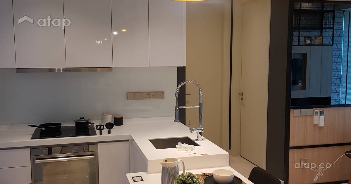 Modern Dining Room Kitchen condominium design ideas & photos Malaysia ...