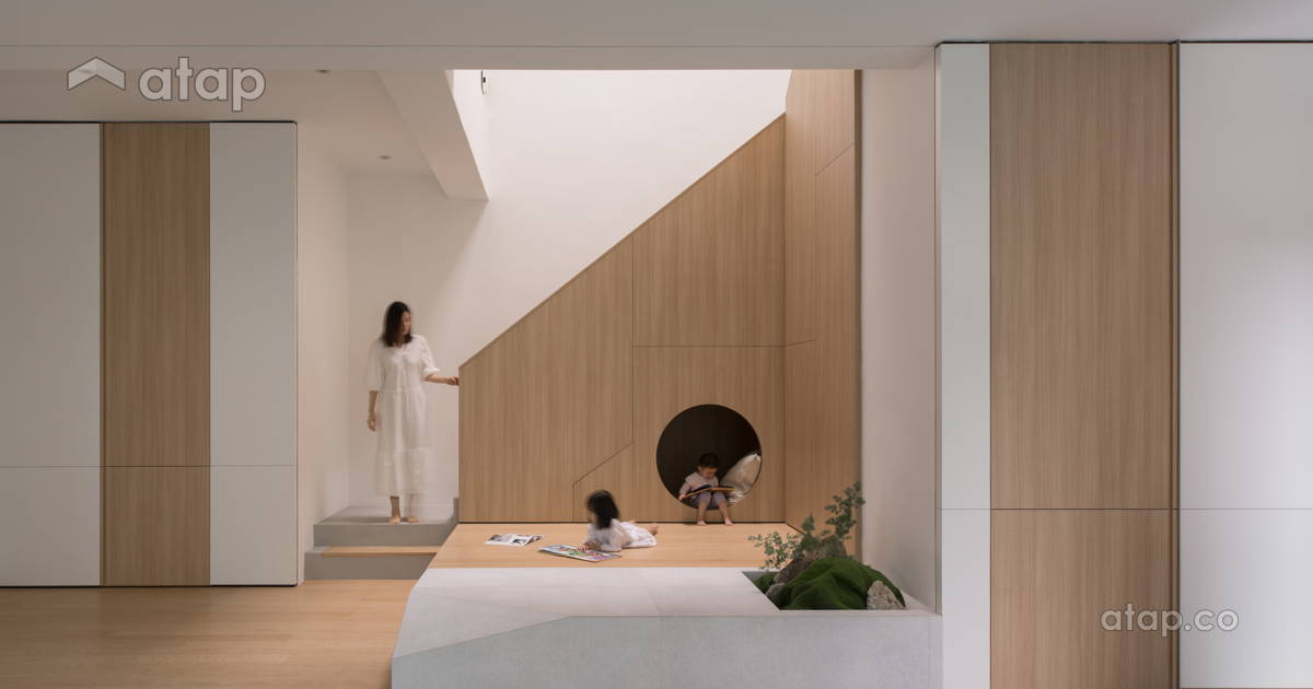 Minimalistic Zen Foyer Living Room semi-detached design ideas & photos ...