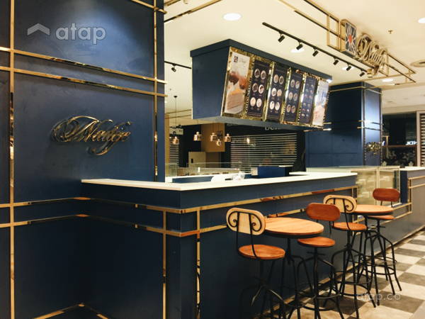 Big Brain Bank interior design renovation ideas, photos ...