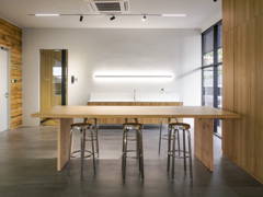 E GREEN GROUP Headquarters interior design renovation ideas, photos and ...