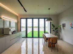E GREEN GROUP Headquarters interior design renovation ideas, photos and ...