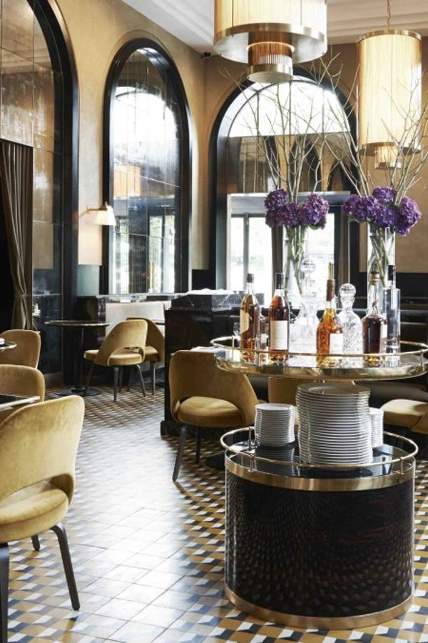 5 Must-Haves for an Interior That Looks Like a French Bistro 5 Must-Haves for an Interior That Looks Like a French Bistro