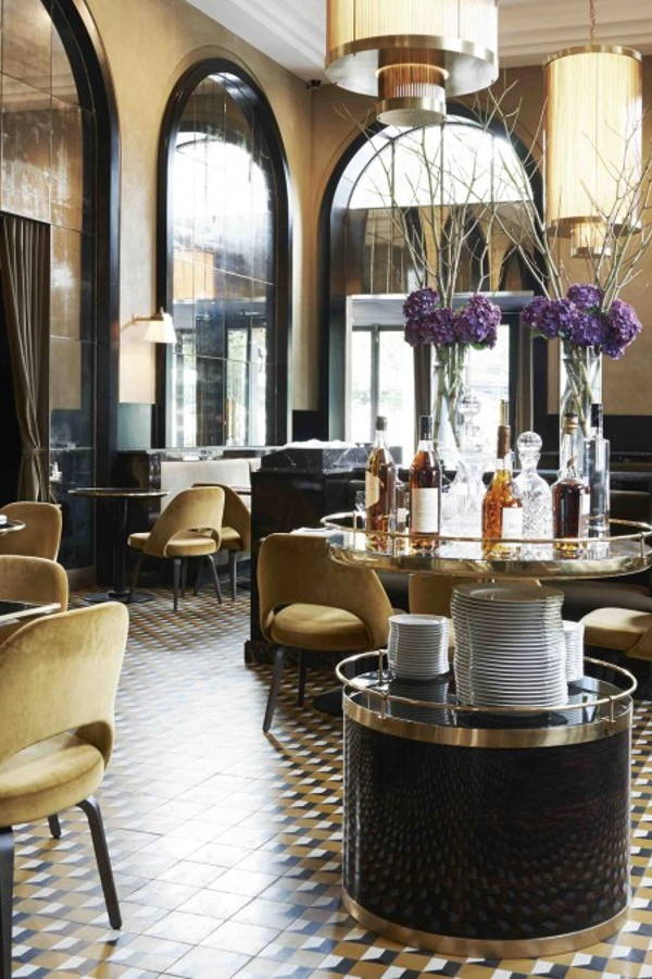 5 Must-Haves for an Interior That Looks Like a French Bistro