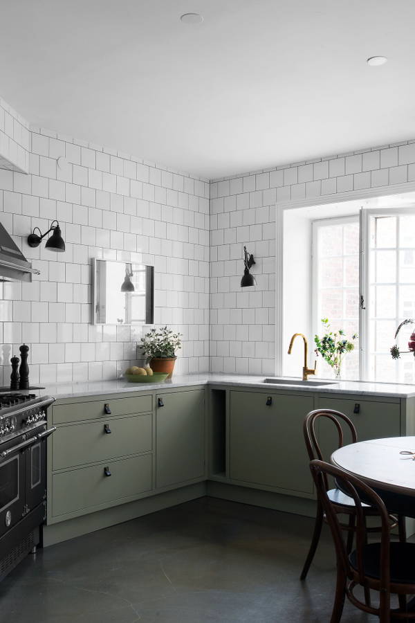 All About Kitchen Cabinets: Storage and Door Styles All About Kitchen Cabinets: Storage and Door Styles