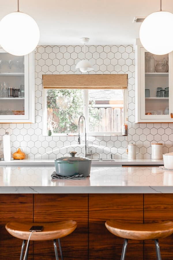 Transforming Your Malaysian Home Interior Using Shades of White