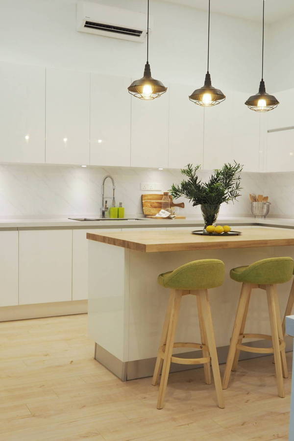 Modern Kitchen Cabinet Designs by Malaysian Interior Designers Modern Kitchen Cabinet Designs by Malaysian Interior Designers