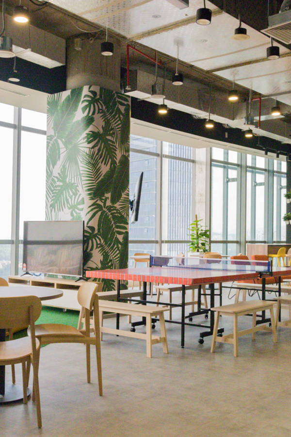 A Cool Penthouse Office Designed for Coffee Conversation and Collaboration A Cool Penthouse Office Designed for Coffee Conversation and Collaboration