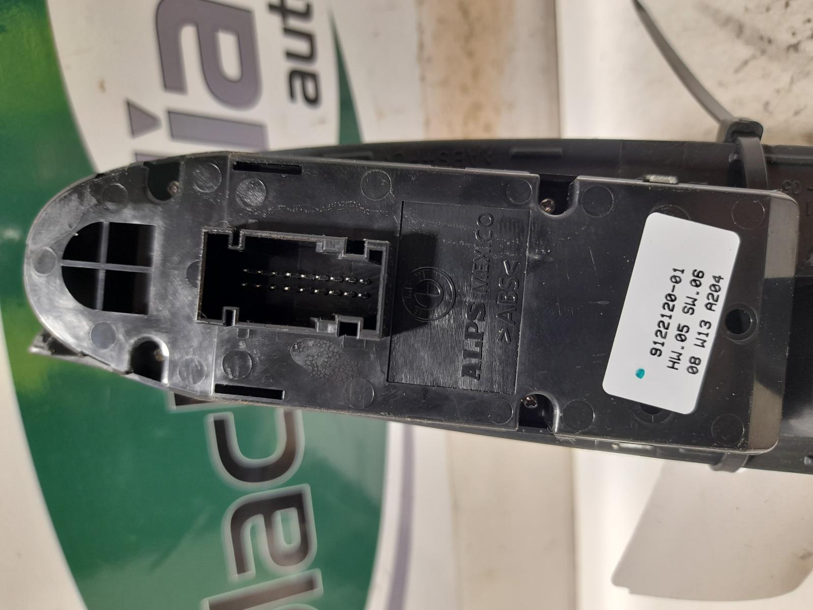 View Auto part Pwr Dr Wind Switch Bmw X5 2008