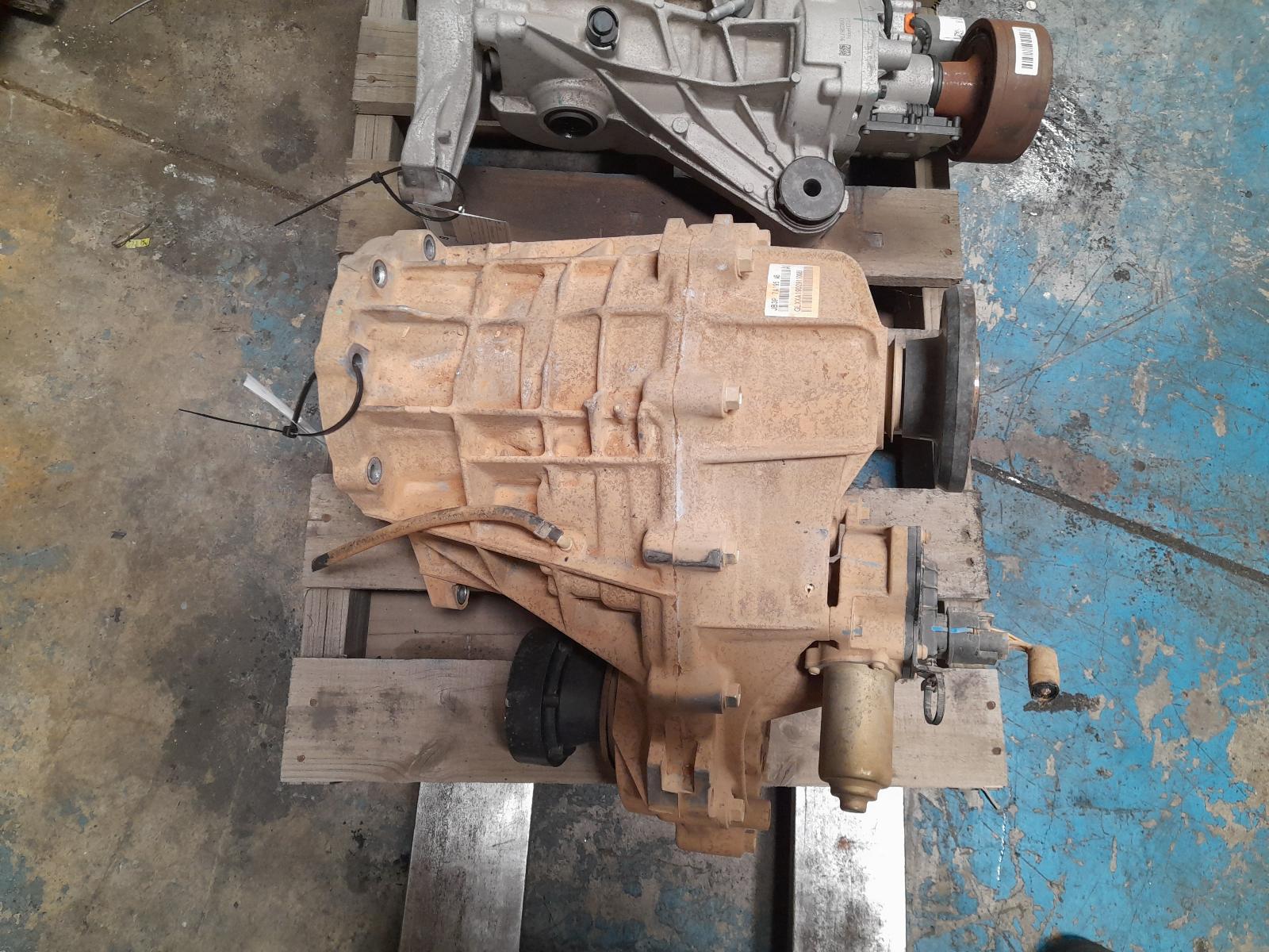 View Auto part Transfer Case Ford Ranger 2019