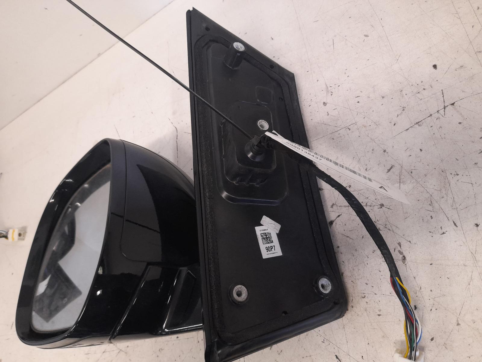 View Auto part Left Door Mirror Hyundai Staria 2022
