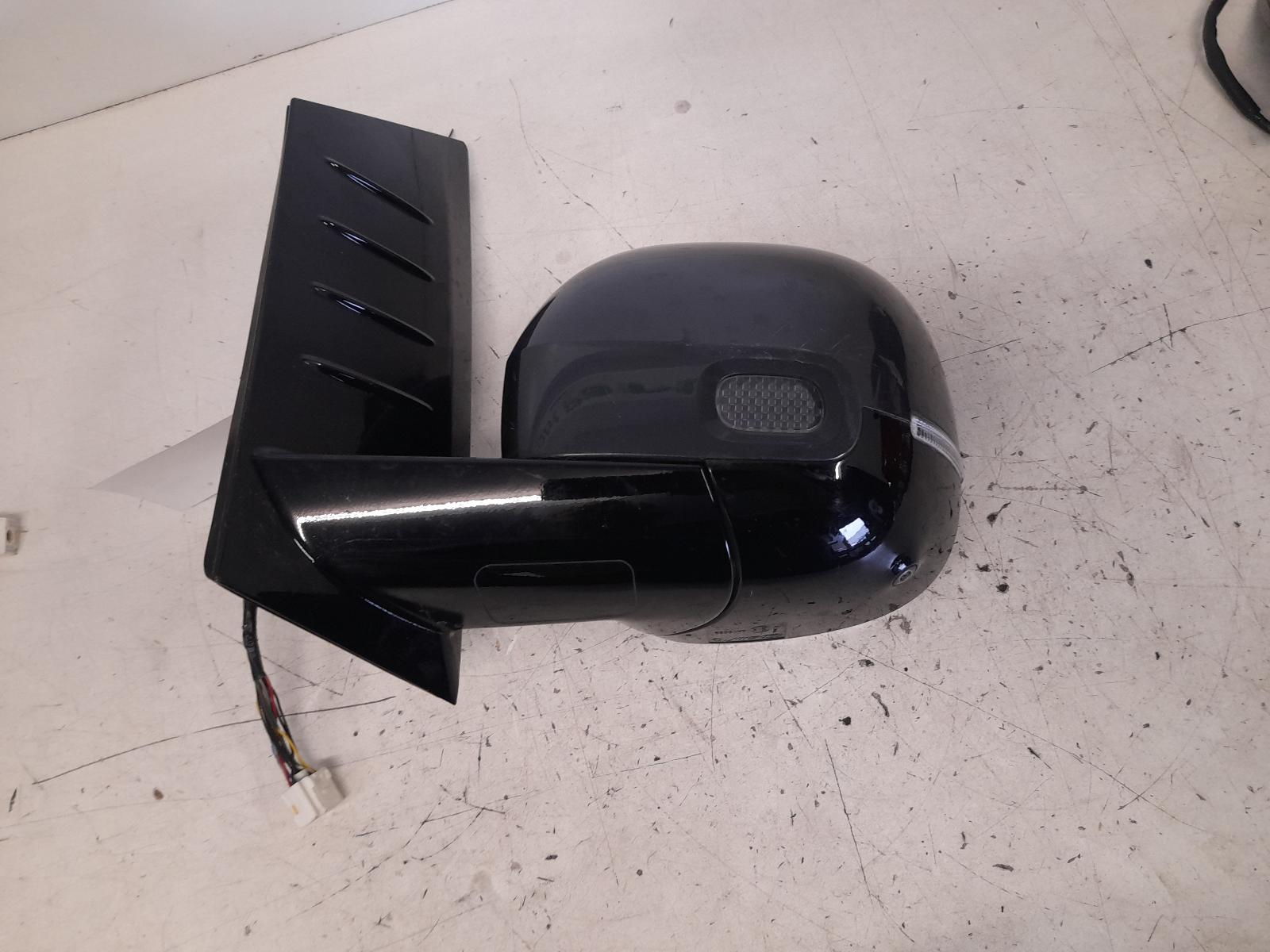 View Auto part Left Door Mirror Hyundai Staria 2022