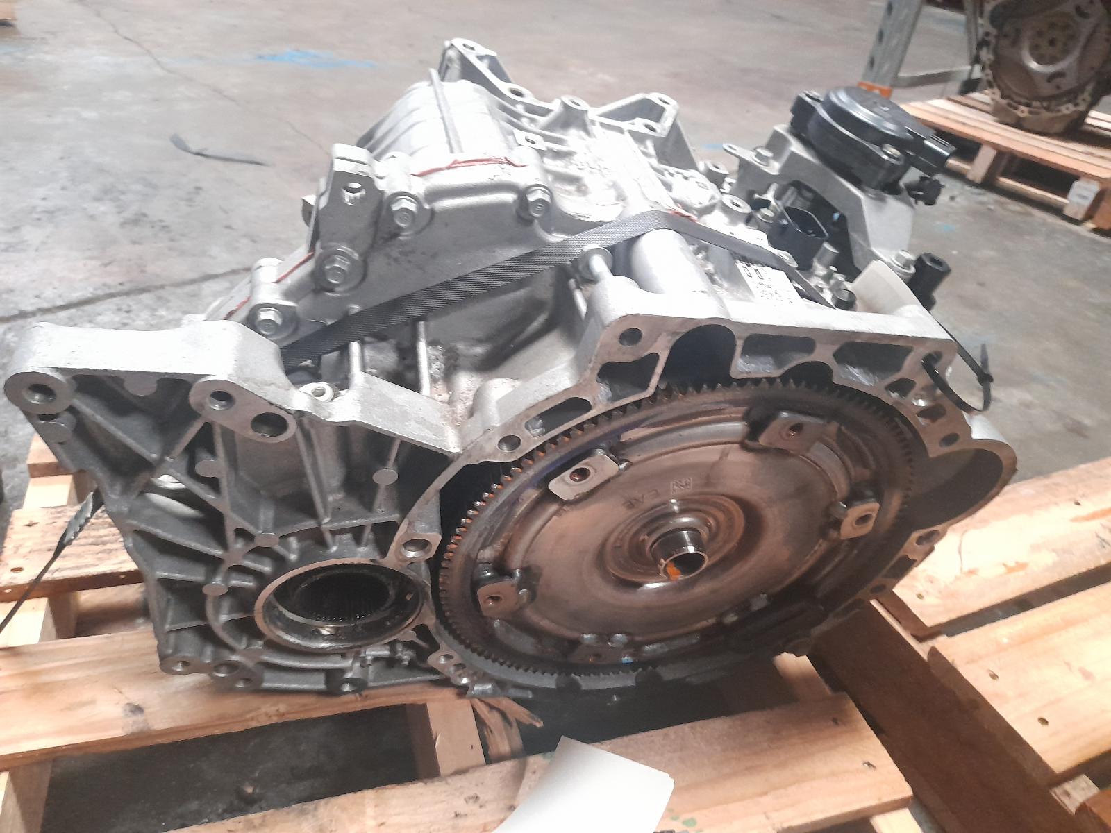 View Auto part Trans/Gearbox Hyundai Staria 2022