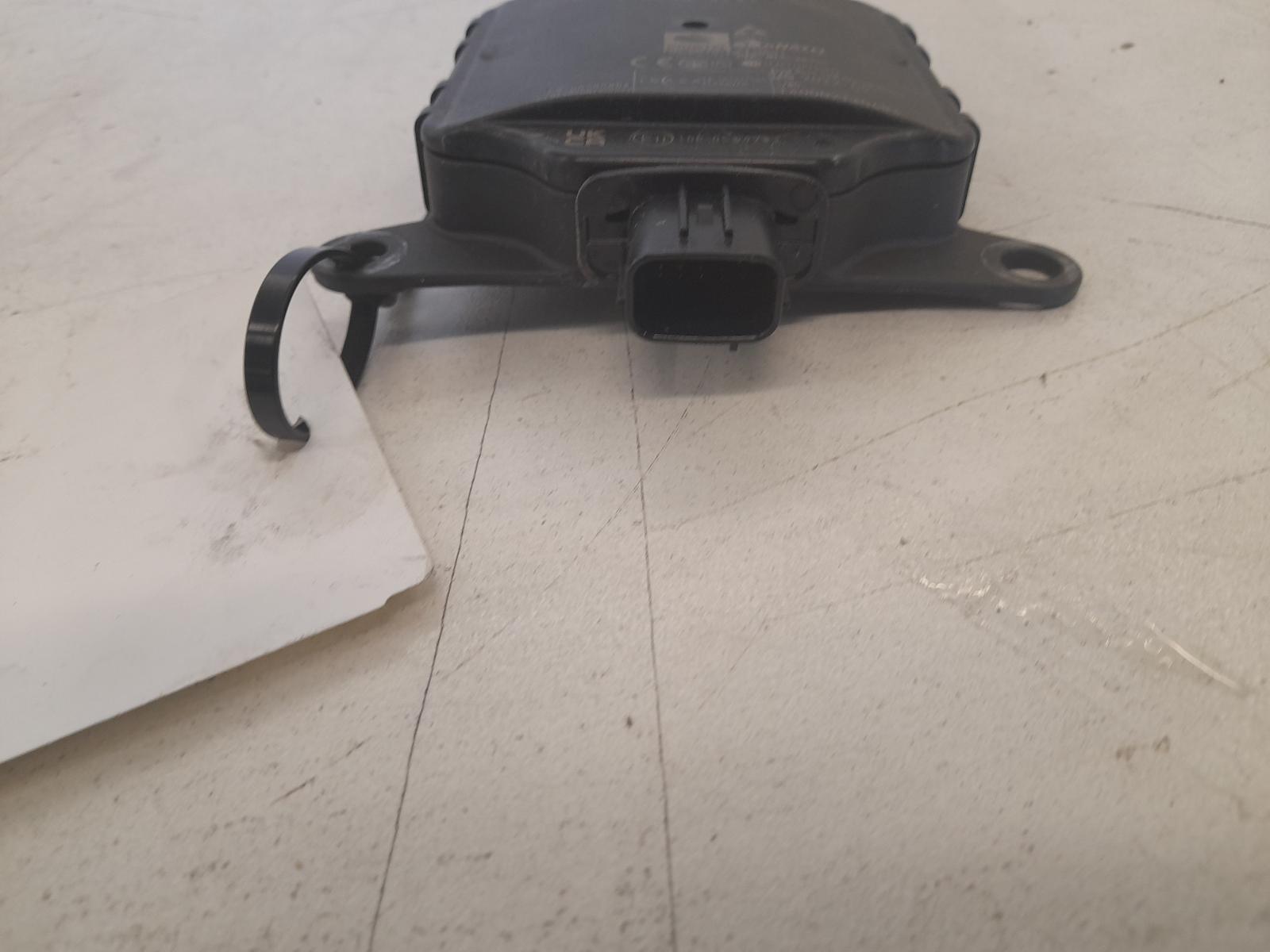 View Auto part Misc Toyota Rav4 2022