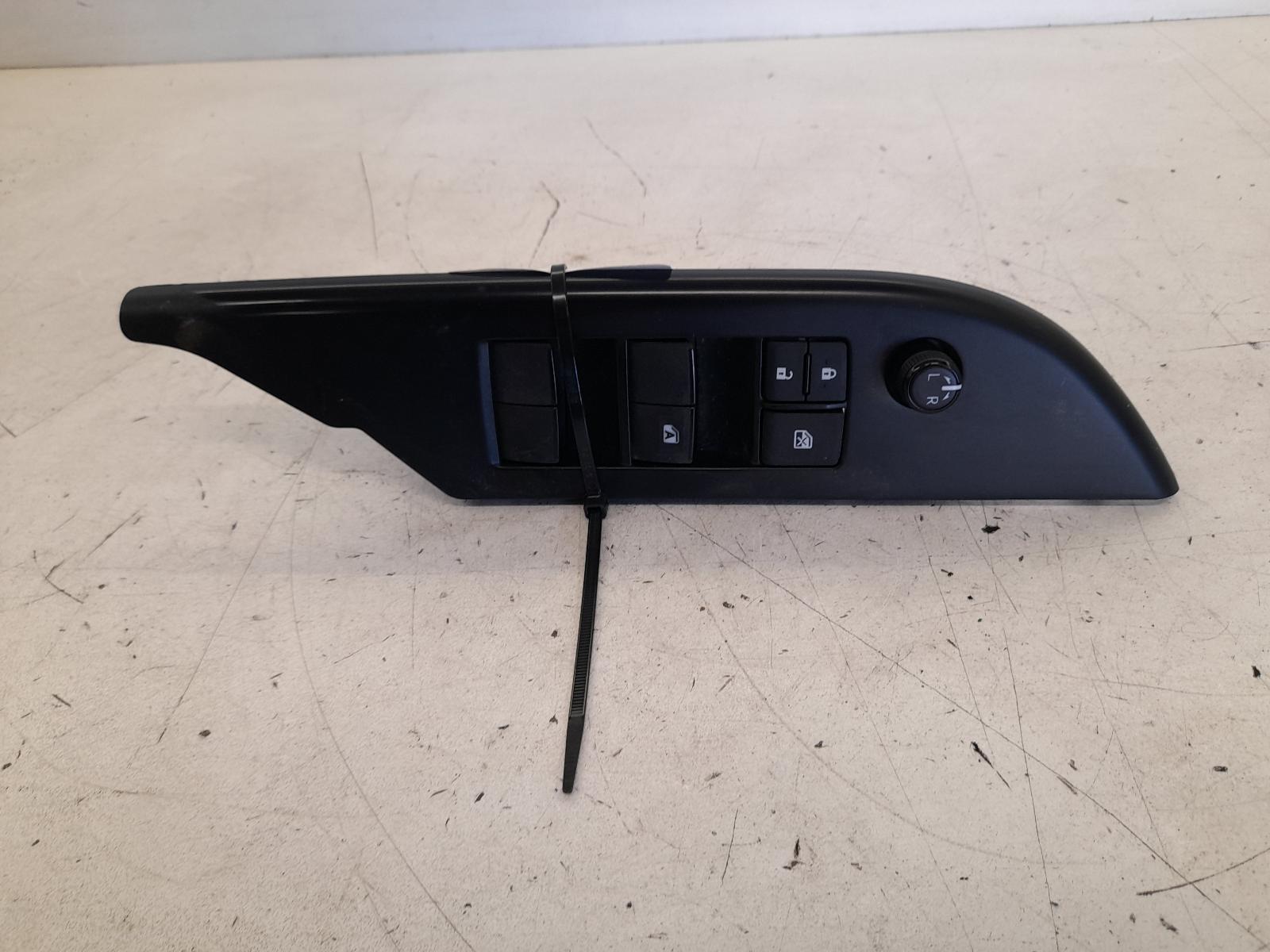View Auto part Pwr Dr Wind Switch Toyota Hilux 2022