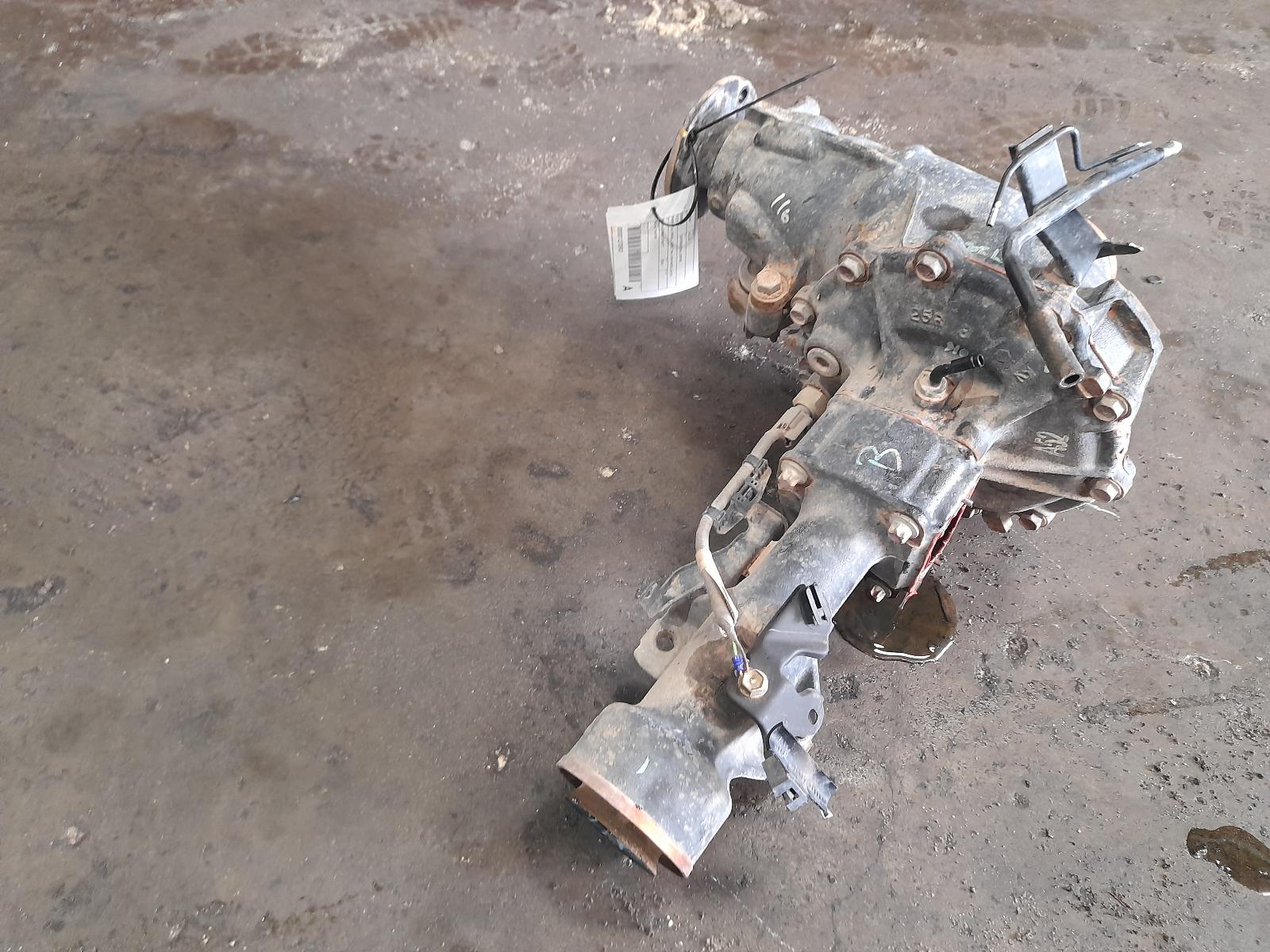 2022 Toyota Hilux Differential Centre View Auto part Differential Centre Toyota Hilux 2022