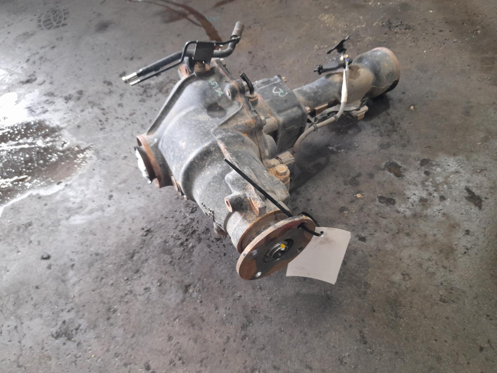 2022 Toyota Hilux Differential Centre View Auto part Differential Centre Toyota Hilux 2022