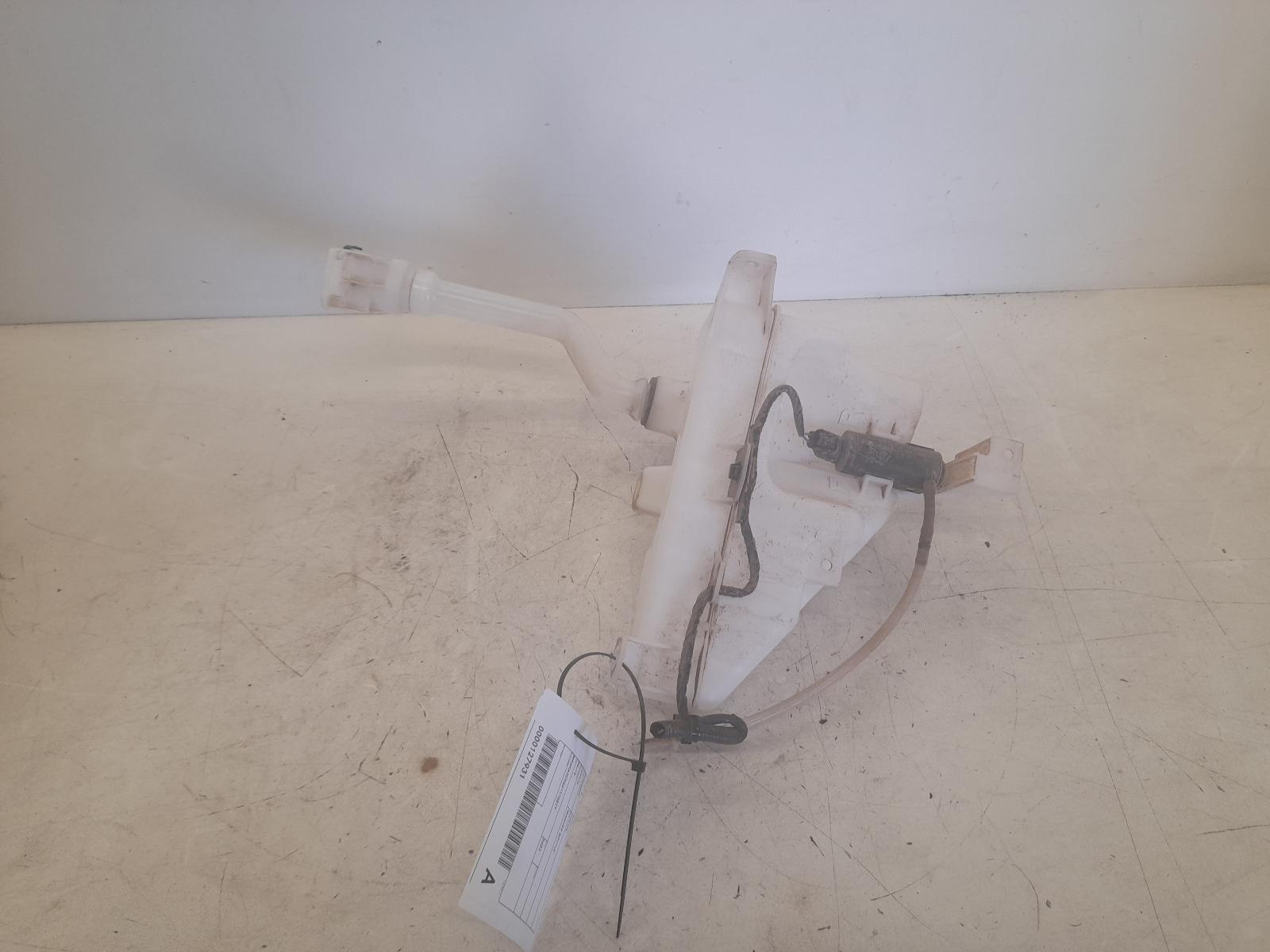 2022 Toyota Hilux Washer Bottle View Auto part Washer Bottle Toyota Hilux 2022