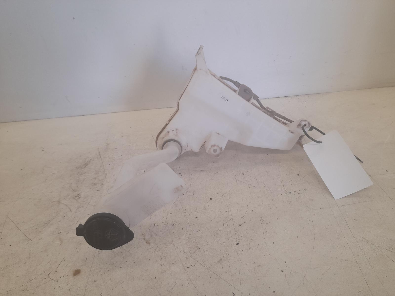 2022 Toyota Hilux Washer Bottle View Auto part Washer Bottle Toyota Hilux 2022