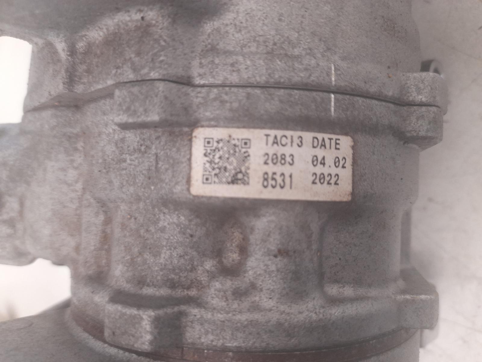 2022 Toyota Hilux A/C Compressor View Auto part A/C Compressor Toyota Hilux 2022