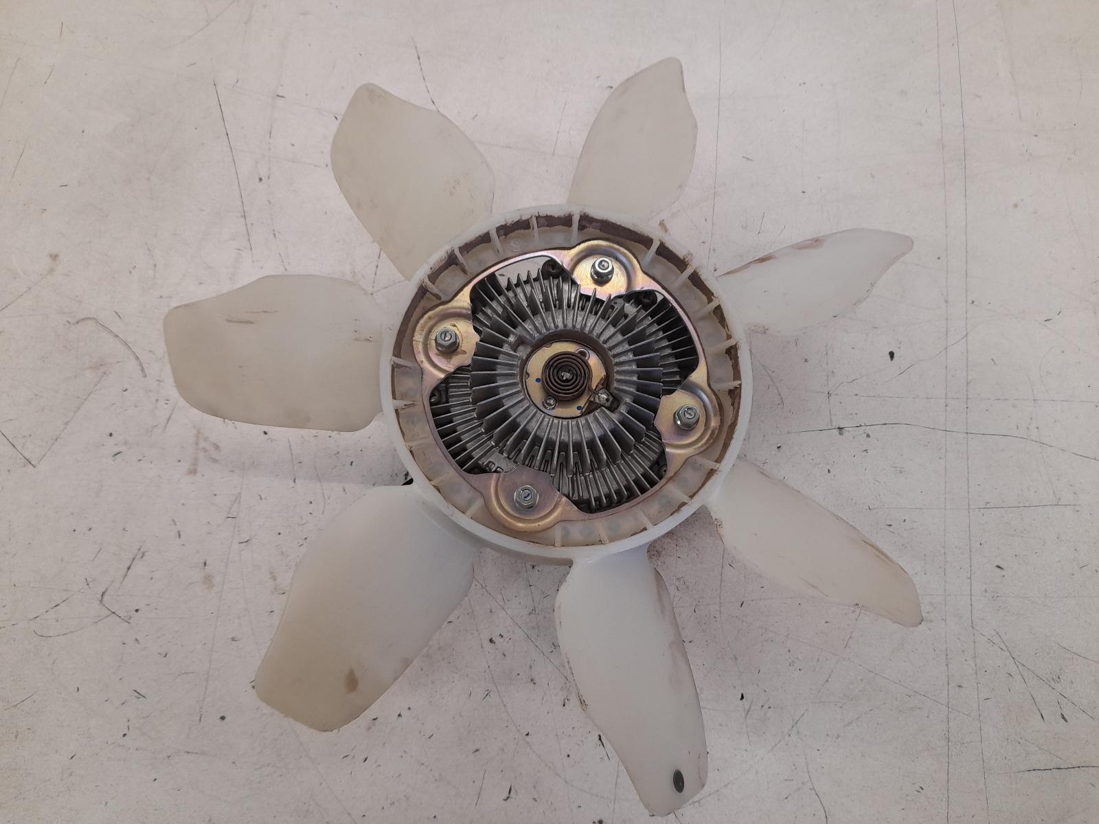 2022 Toyota Hilux Fan View Auto part Fan Toyota Hilux 2022