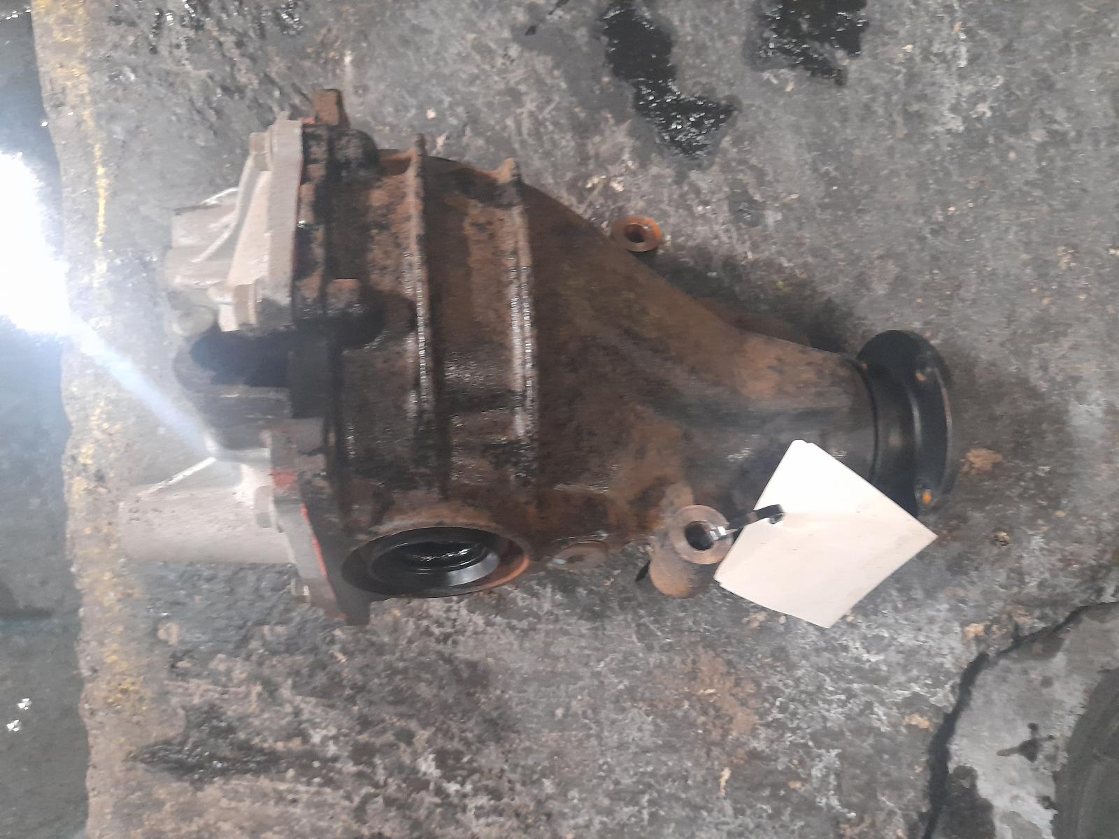 View Auto part Differential Centre Toyota Kluger 2013