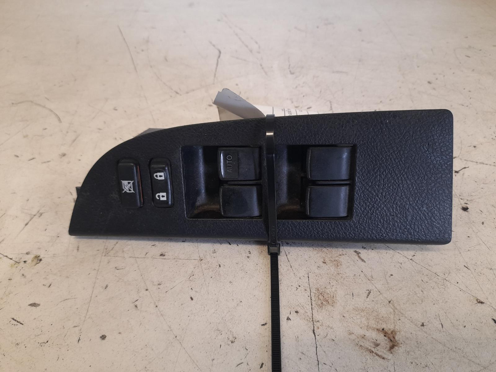 View Auto part Pwr Dr Wind Switch Toyota Kluger 2013