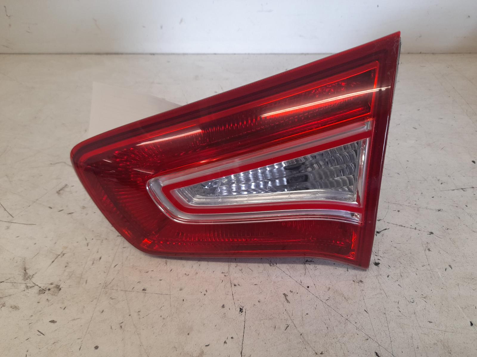 View Auto part Rear Garnish Kia Sportage 2013