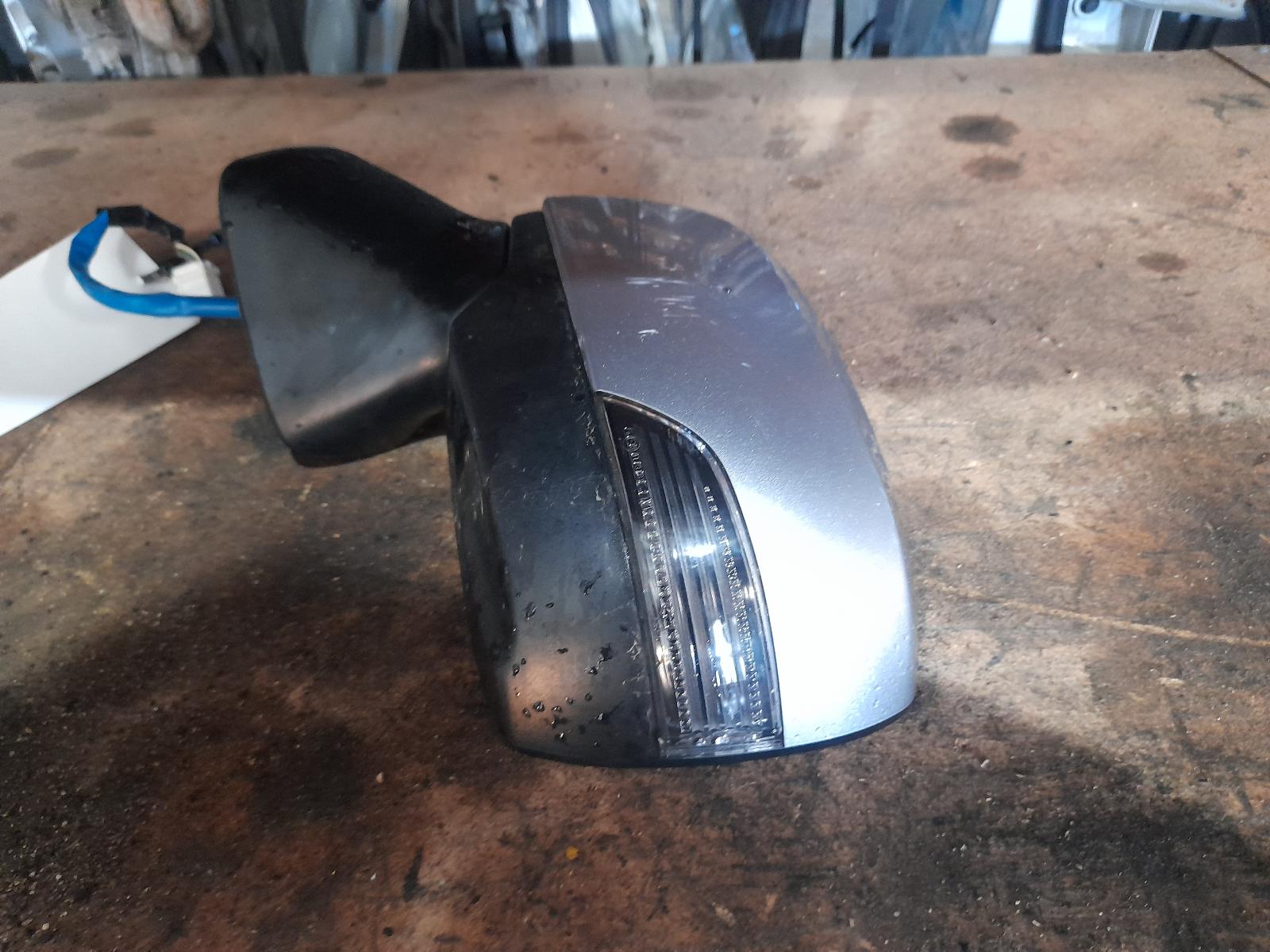 View Auto part Left Door Mirror Subaru Outback 2016