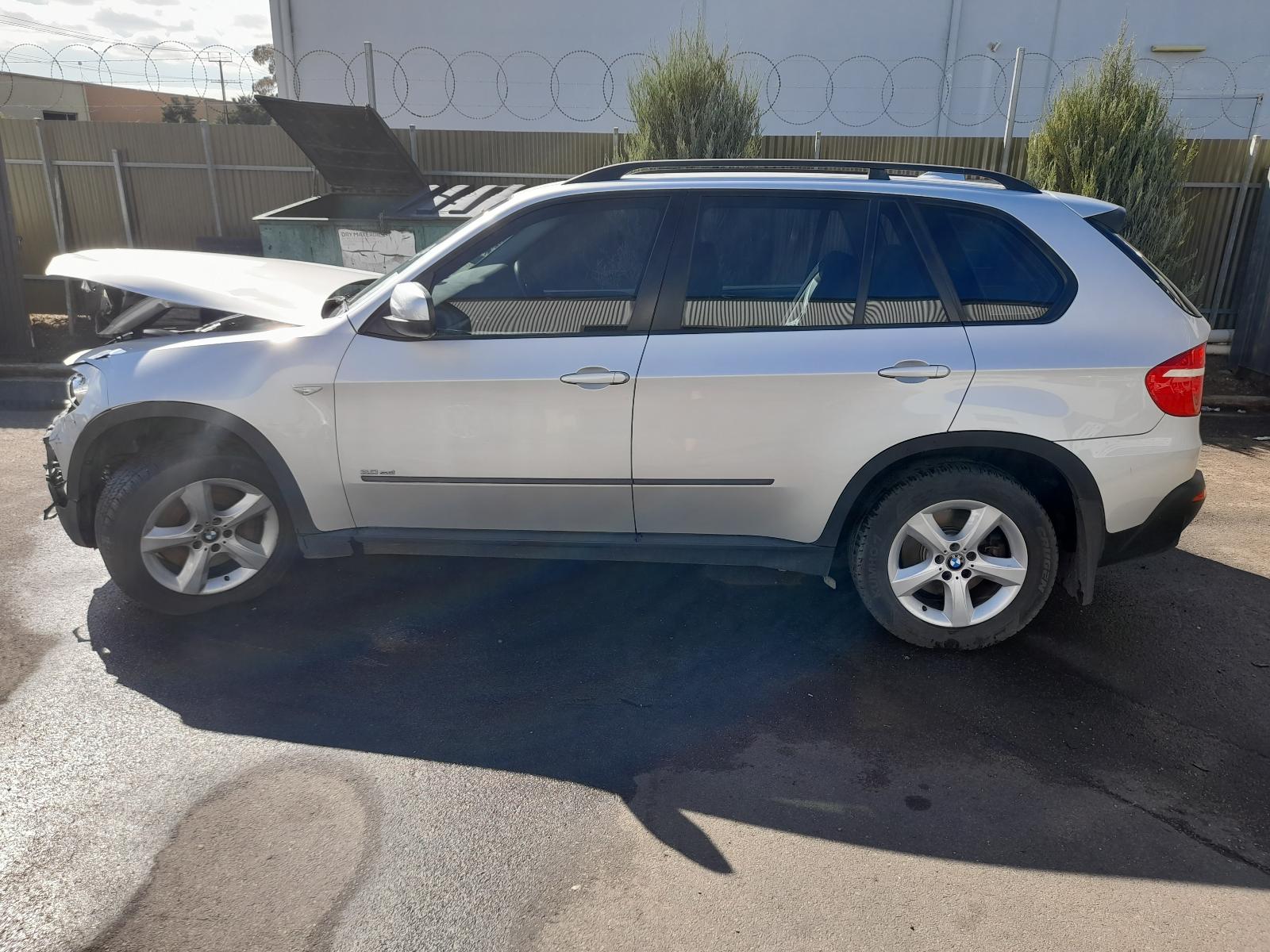 View Auto part Rear Spoiler Bmw X5 2008