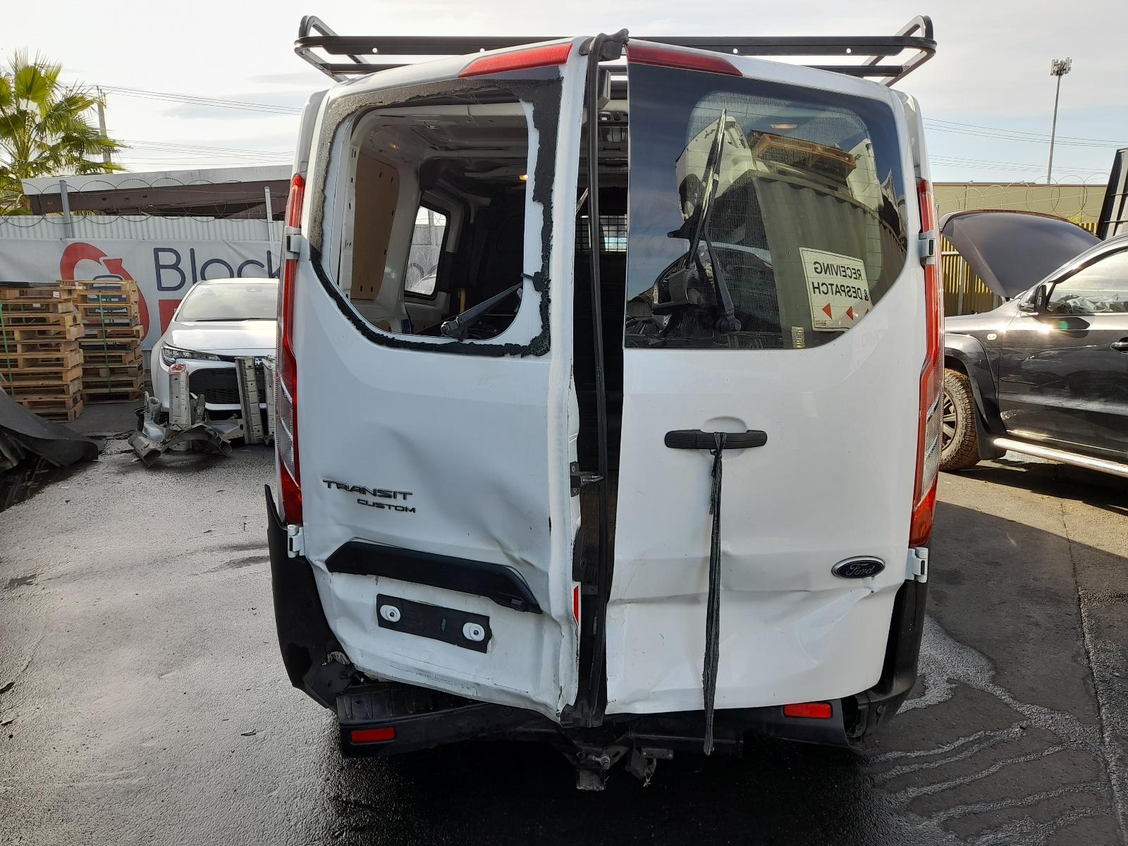 2022 Ford Transit Custom Jack/Tool Kit View Auto part Jack/Tool Kit Ford Transit Custom 2022