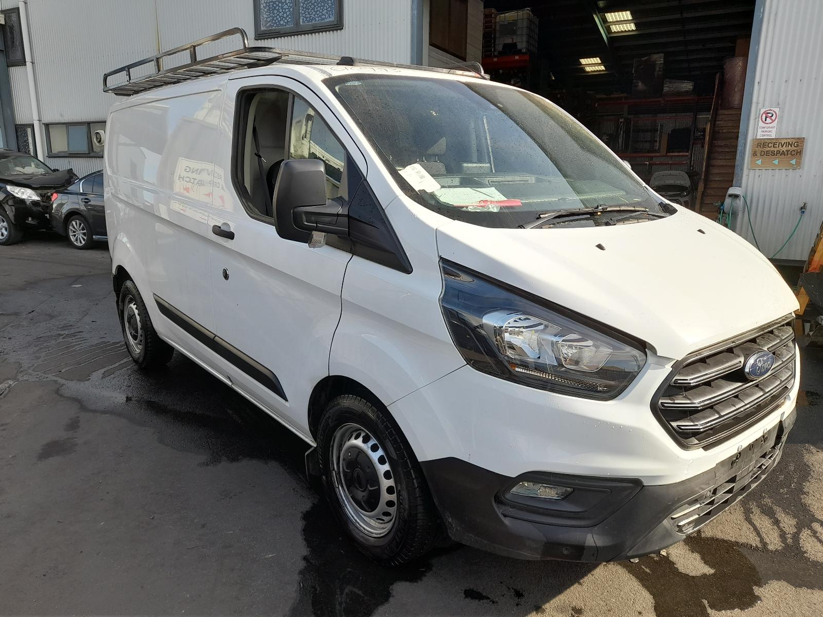 2022 Ford Transit Custom Jack/Tool Kit View Auto part Jack/Tool Kit Ford Transit Custom 2022