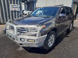 View Auto part Radio/Cd/Dvd/Sat/Tv Toyota Kluger 2013