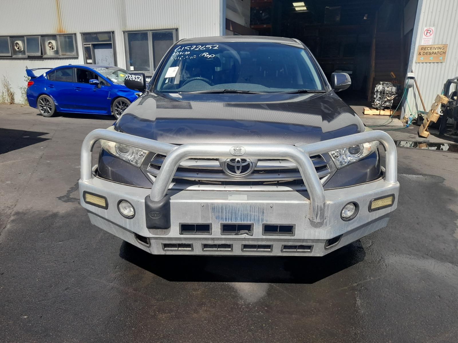 View Auto part Radio/Cd/Dvd/Sat/Tv Toyota Kluger 2013